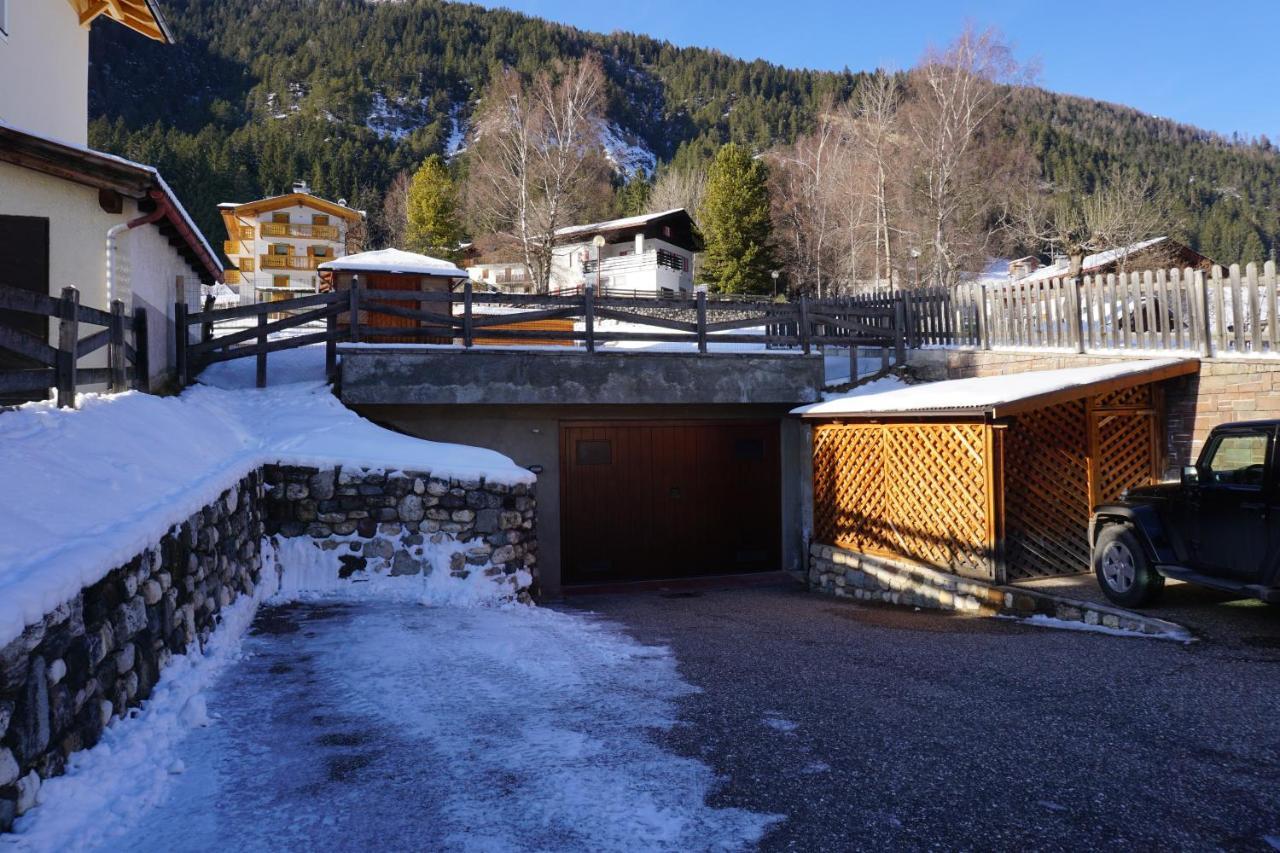 Casa Dorich Apartman Pozza di Fassa Kültér fotó