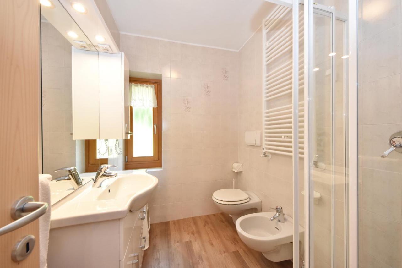 Casa Dorich Apartman Pozza di Fassa Kültér fotó
