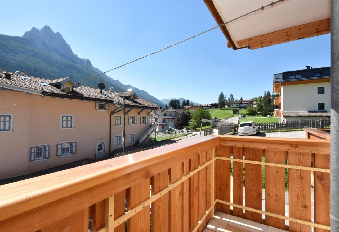 Casa Dorich Apartman Pozza di Fassa Kültér fotó