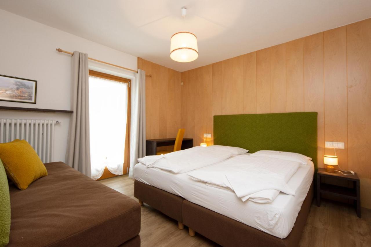 Casa Dorich Apartman Pozza di Fassa Kültér fotó